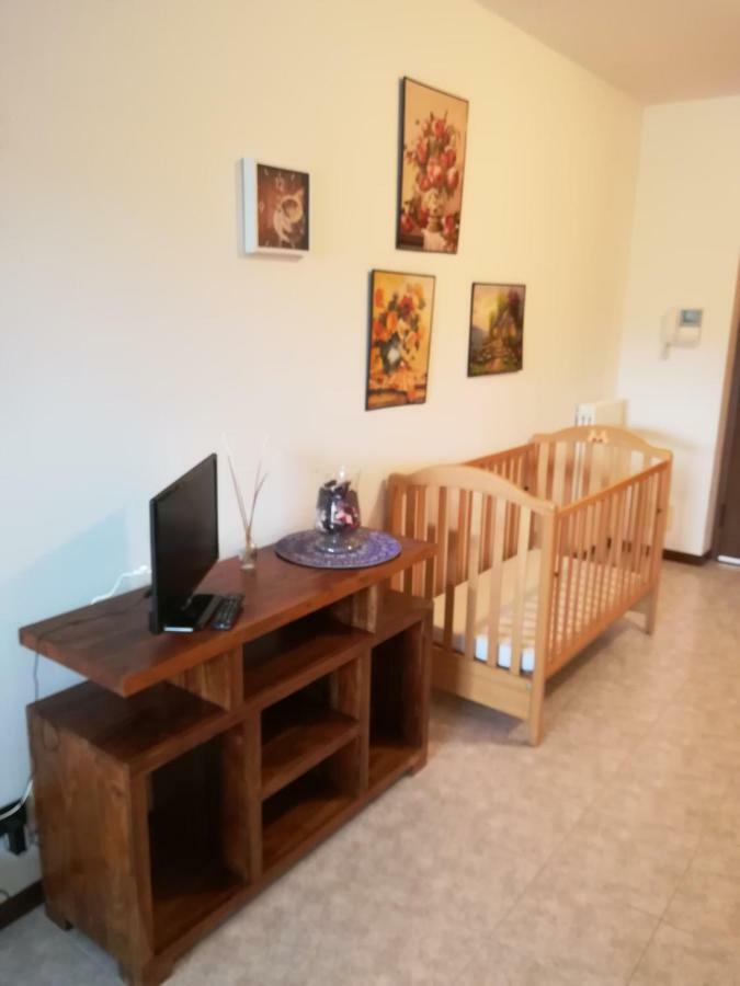 Cadelvolto Carrista7 Leo Apartment Negrar Ngoại thất bức ảnh